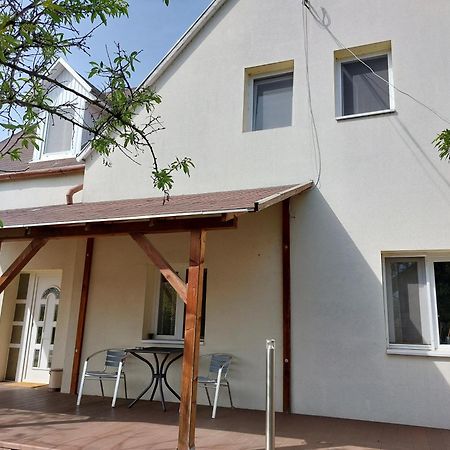 블로톤퓌레드 Bridgehaus 아파트 외부 사진